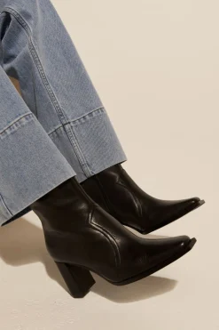 Esperance Boot-Black|zoe kratzmann New