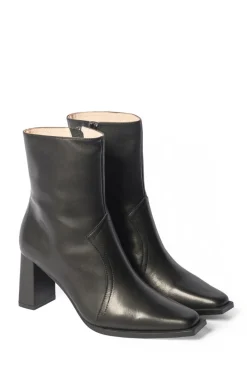 Esperance Boot-Black|zoe kratzmann New
