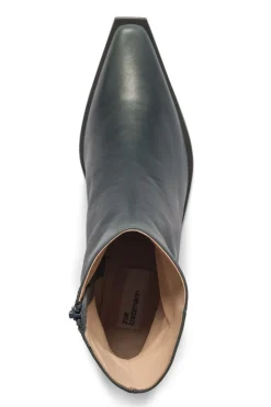 Intimation Boot-Atlantic|zoe kratzmann Hot