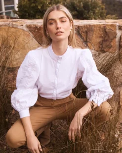 Oblige Top-Porcelain|zoe kratzmann New